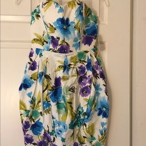 NWT Forever 21 Floral Sweetheart Tulip Skirt Dress